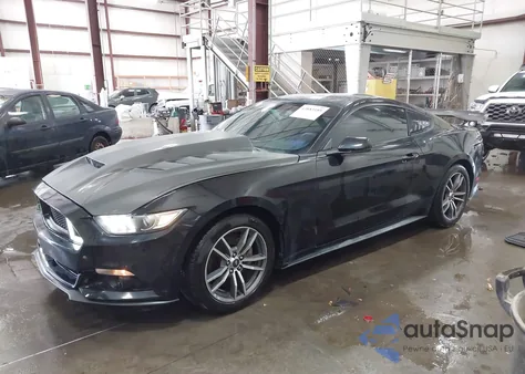 2017 Ford Mustang Ecoboost z USA, uszkodzony, nr VIN 1FA6P8TH2H5218175